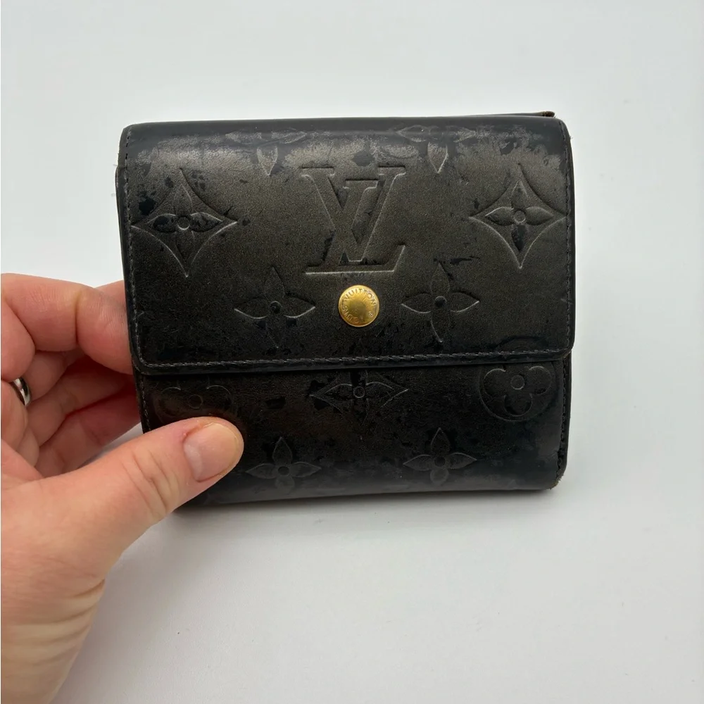 Louis Vuitton Black Monogram VERNIS Embossed Compact Wallet